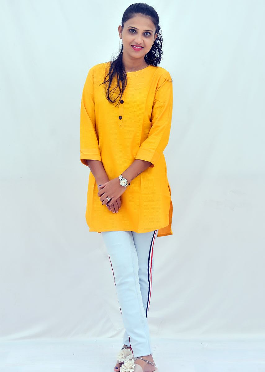 Short Kurti Ladies Yellow Plain Top at Rs 398/piece in Jaipur | ID:  2850478875573